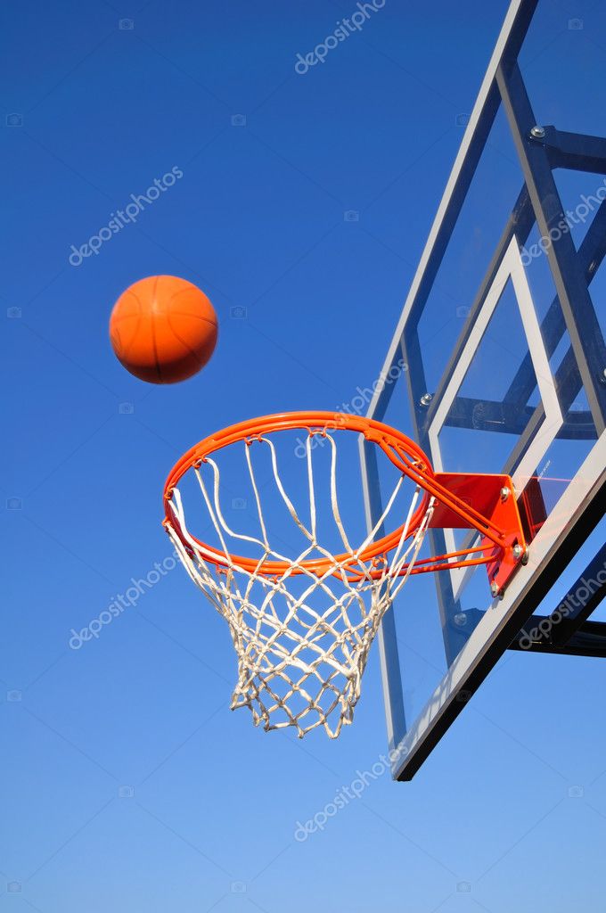 баскетбол.
